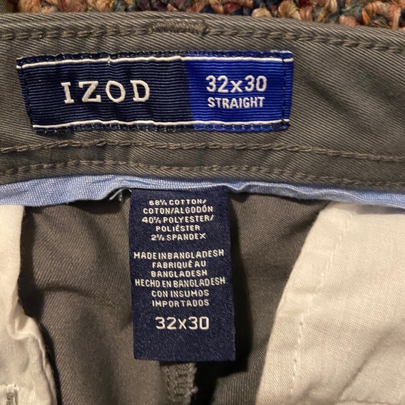 IZOD Men’s pants - Picture 2 of 2